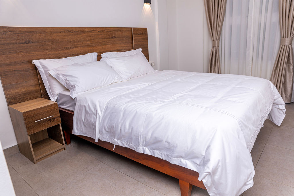 Chambre à coucher 2