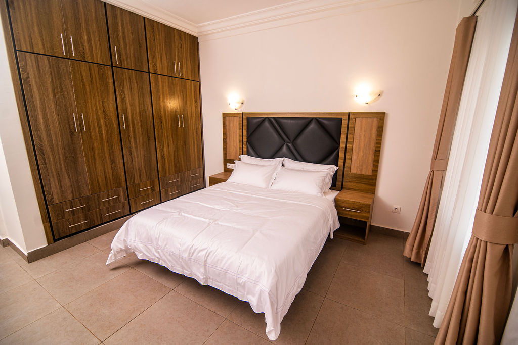 Chambre à coucher 3